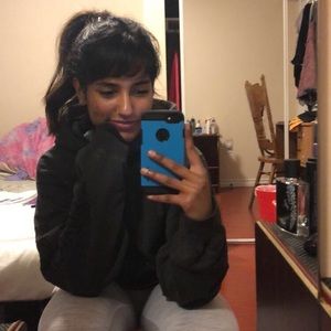 Meet your Posher, Angela